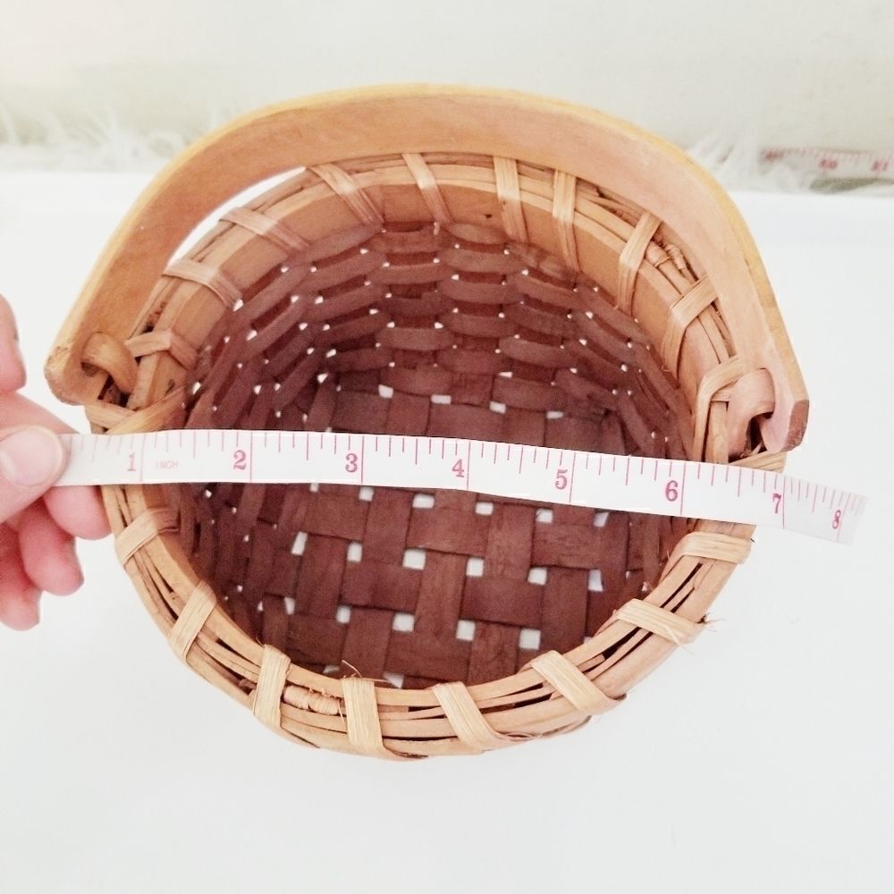 Handcrafted basket farmhouse decor - Picture 5 of 5